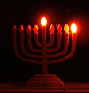 Menorah, o candelabro de 7 luces